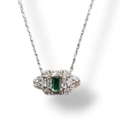 Zümrüt Yeşili Kristal Taşlı Gümüş Kolye