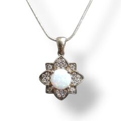 Opal Taşlı Kolye