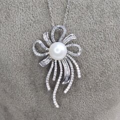 Kurdele Form Zirkon Taşlı Gümüş İnci Kolye