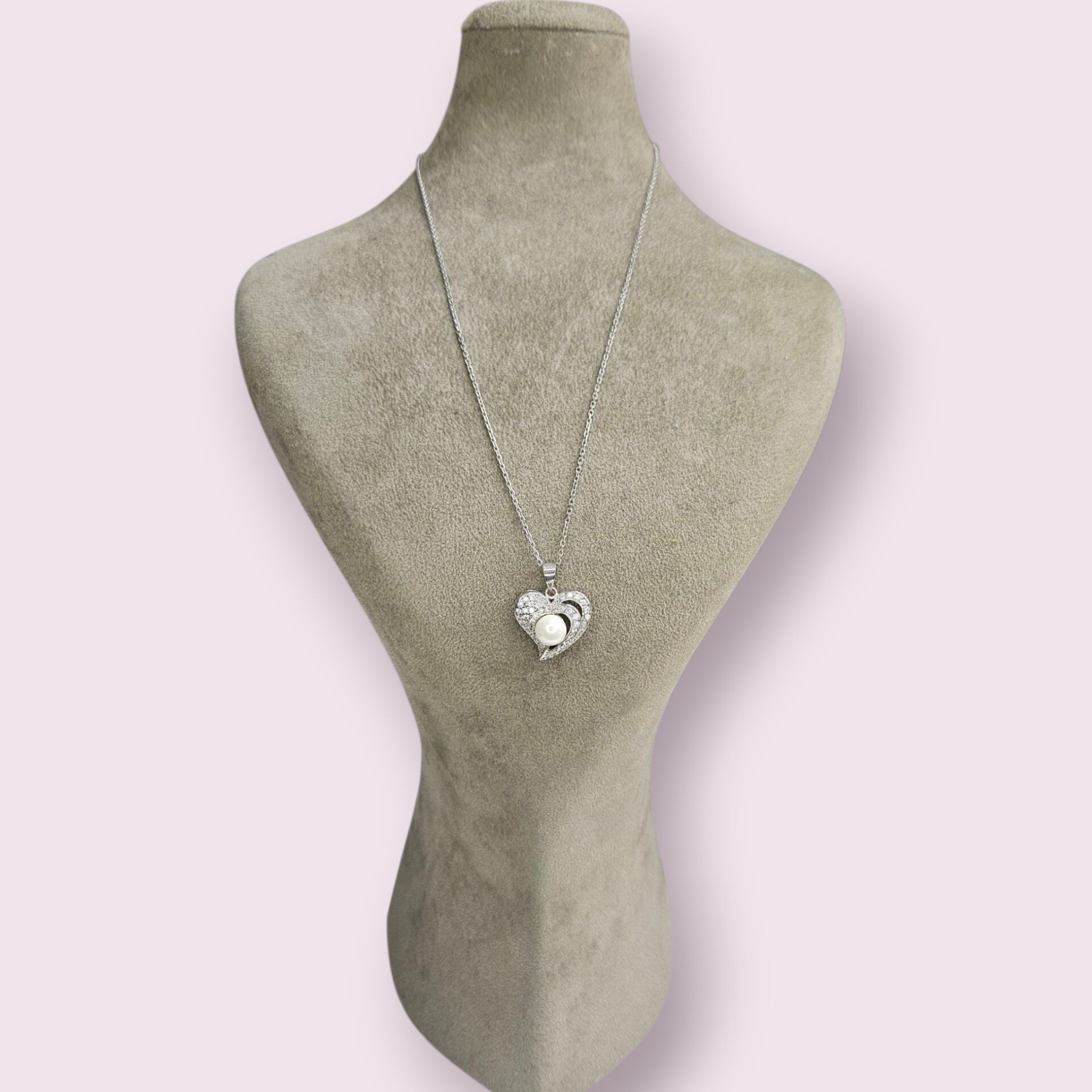 Kalp Form Taşlı Gümüş İnci Kolye