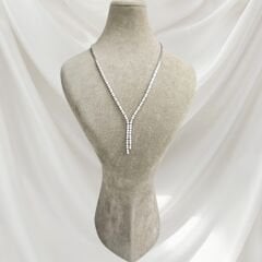 Sıvama Model V Yaka Kadın Şık Gümüş Su Yolu Kolye