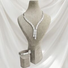 Zirkon Taşlı Şık Abiye Kadın Gümüş Kolye Bileklik Takım