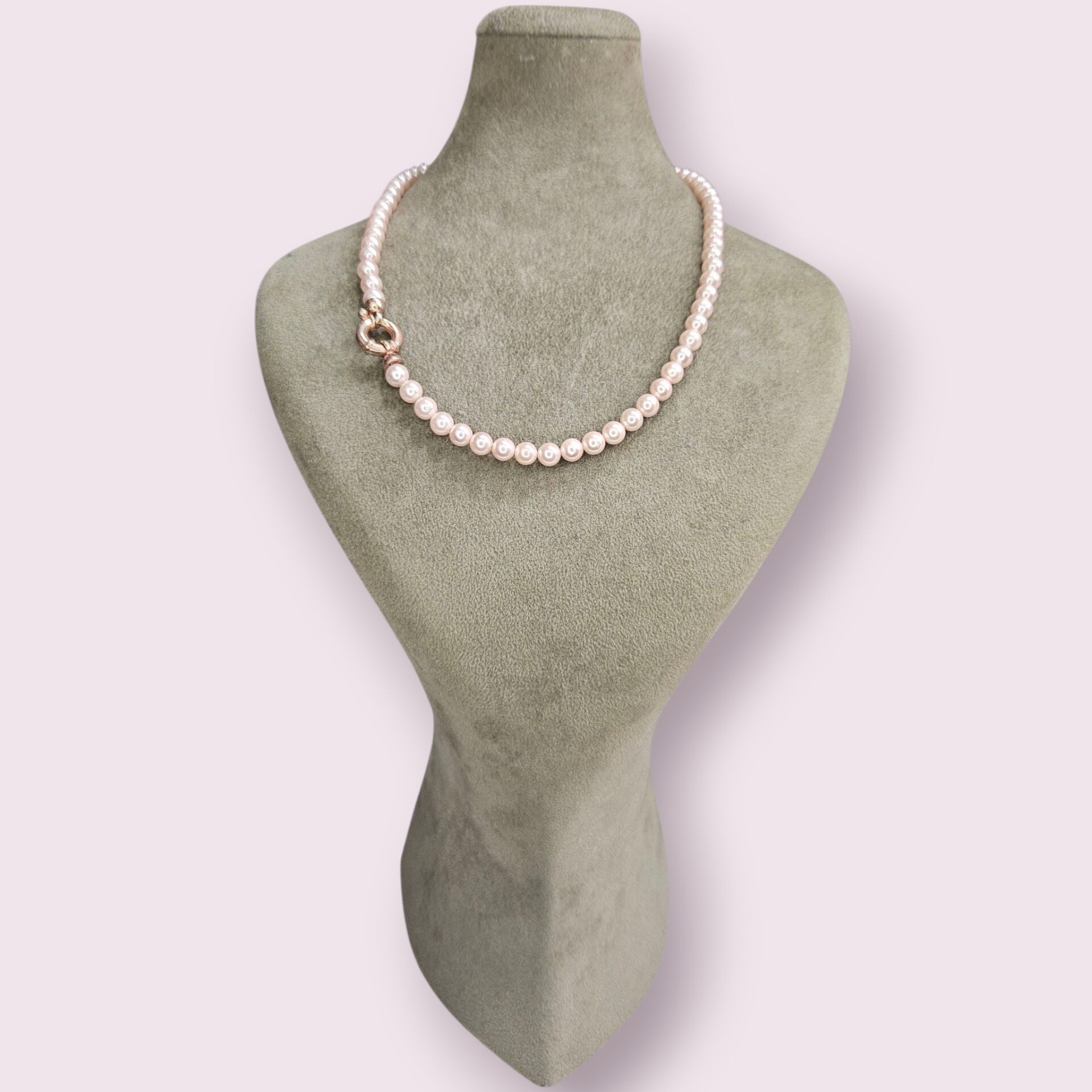 Gemici Klipsli Pembe Renk İnci Kolye