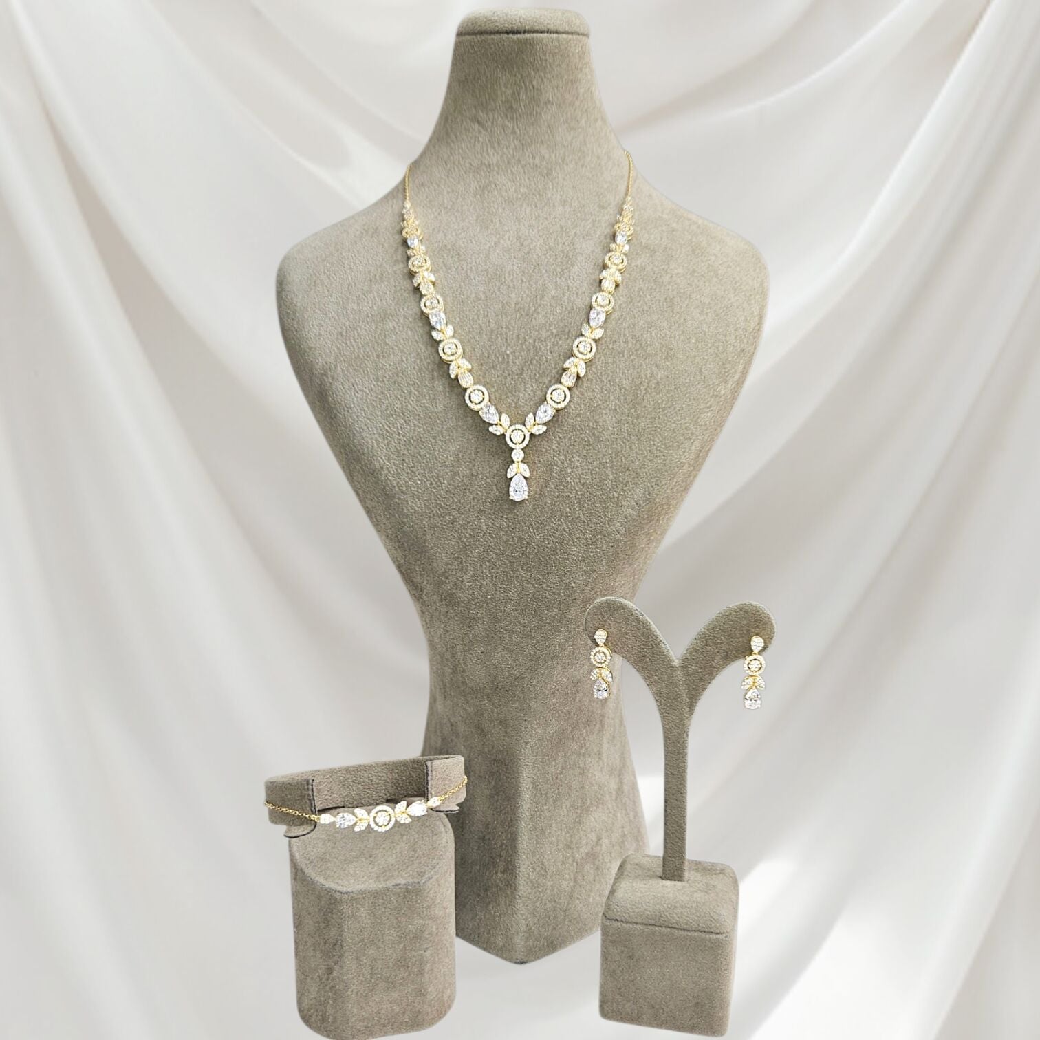 14K Altın Kaplama Zirkon Taş Kadın Şık Gümüş Set