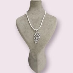 Yaprak Model Gümüş Kolye Uçlu- İnci Kolye