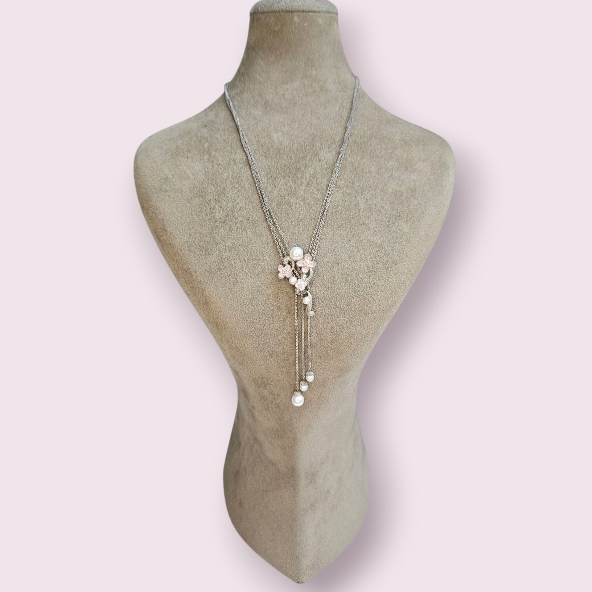 İnci Sallantılı Gümüş Kolye