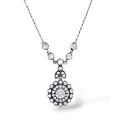 Zirkon Taşlı Elmas Model Gümüş Kolye