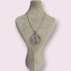 Büyük Boy Daire Form Otantik Kolye