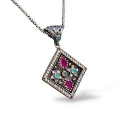 Yakut ve Yeşil taşlı Otantik Gümüş Kolye