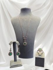 Zümrüt Yeşili Elmas Kesim Gümüş Set