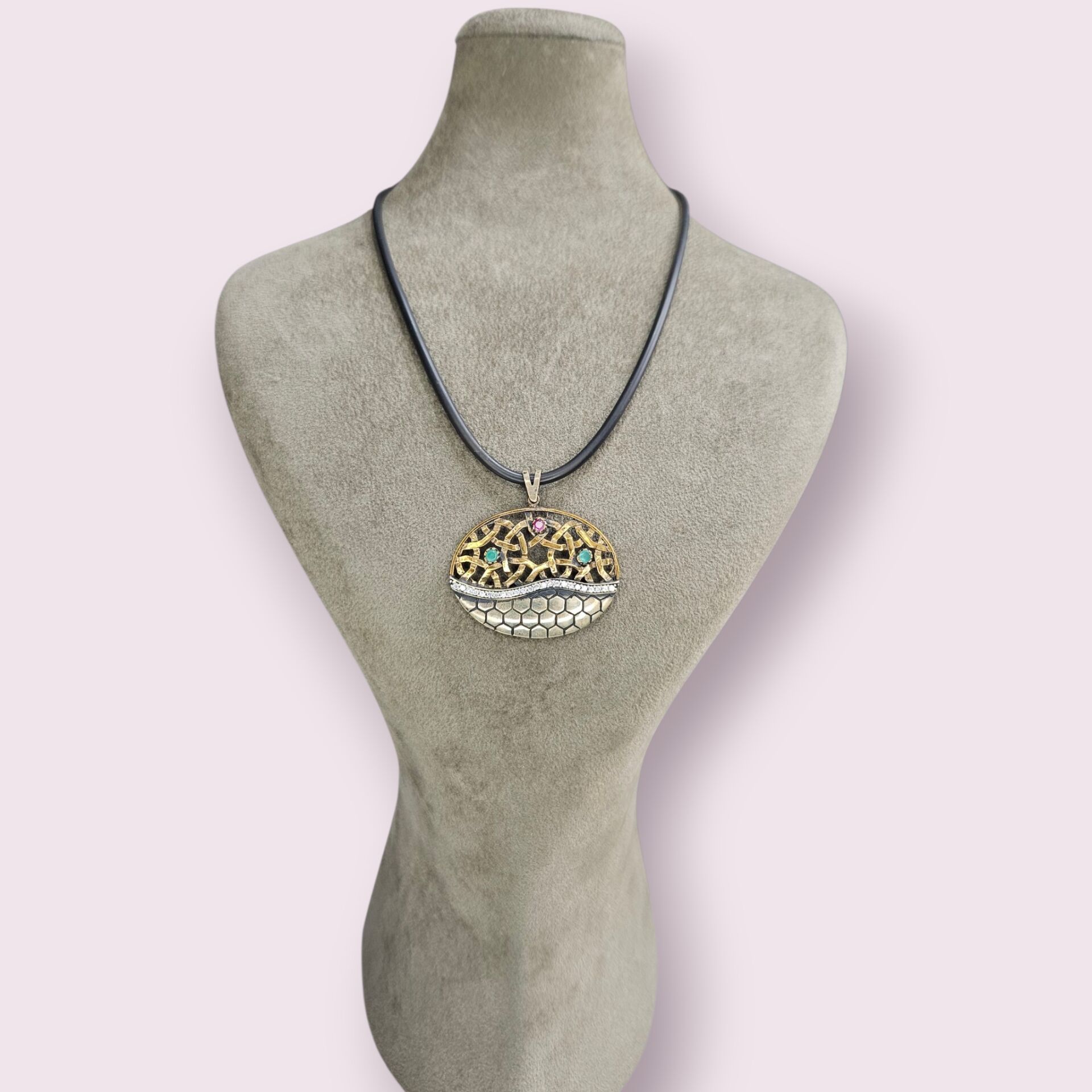 Yakut ve Zümrüt Taşlı Otantik Gümüş Kolye