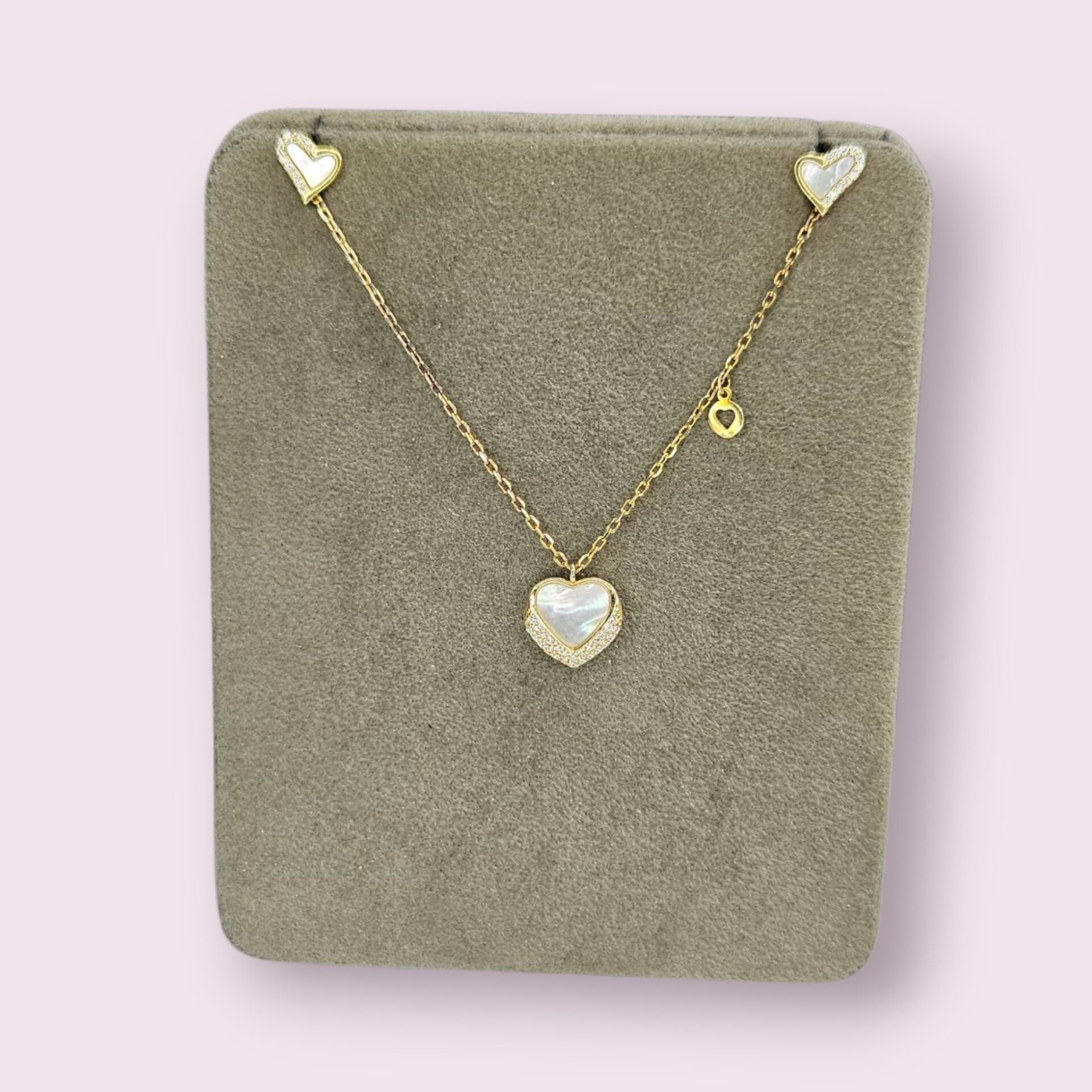 Kalp Form Sedef ve Zirkon Taşlı Gold Kaplama Kolye-Küpe Takım