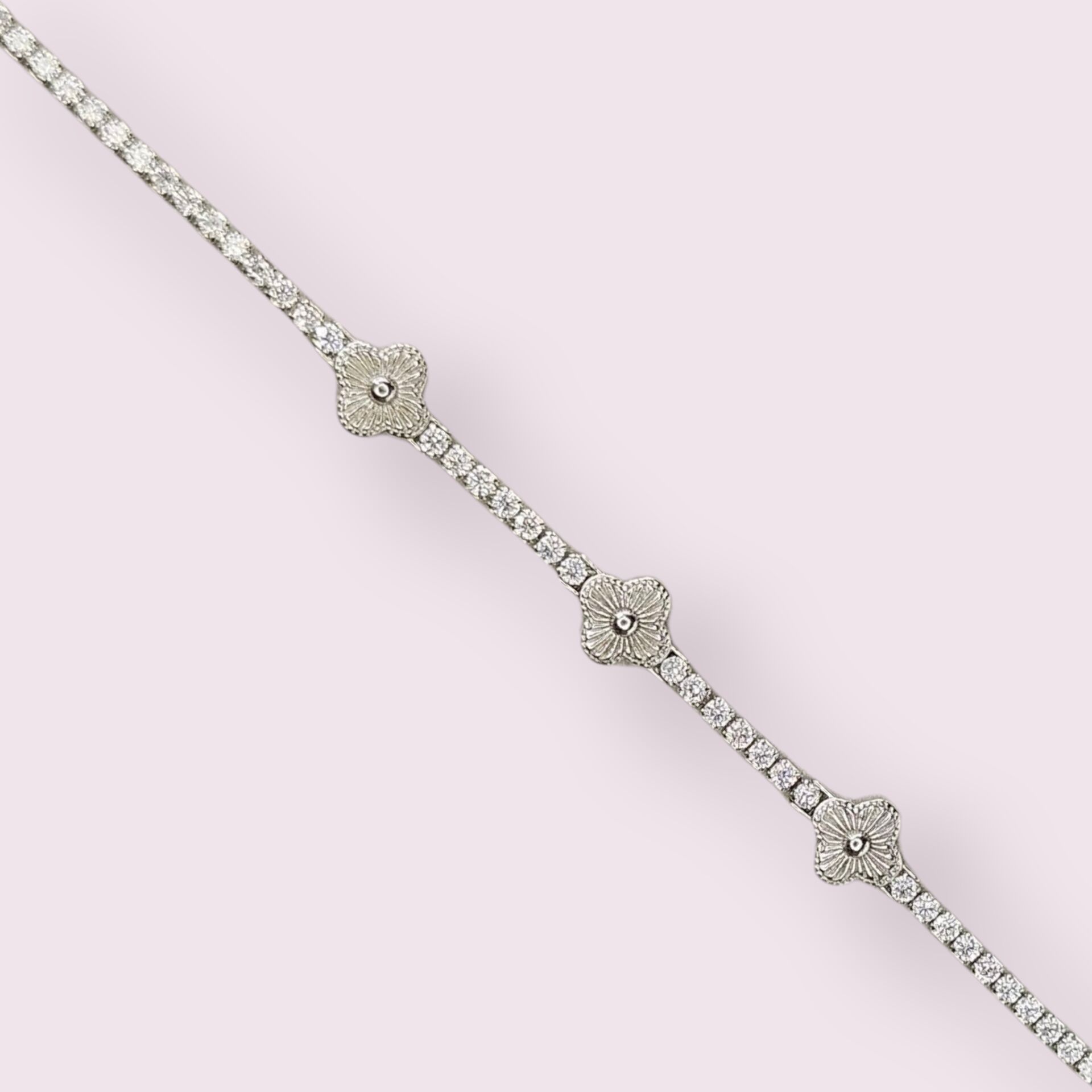 3'lü Çiçek Detay Su Yolu Gümüş Bileklik-19 cm