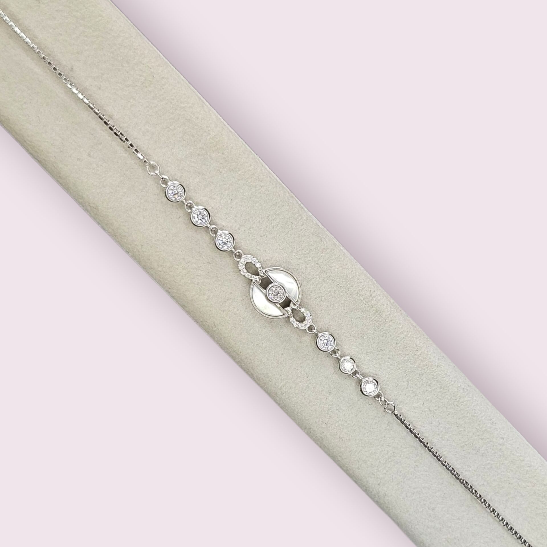 Sedef ve Zirkon Taş Minimal Gümüş Bileklik