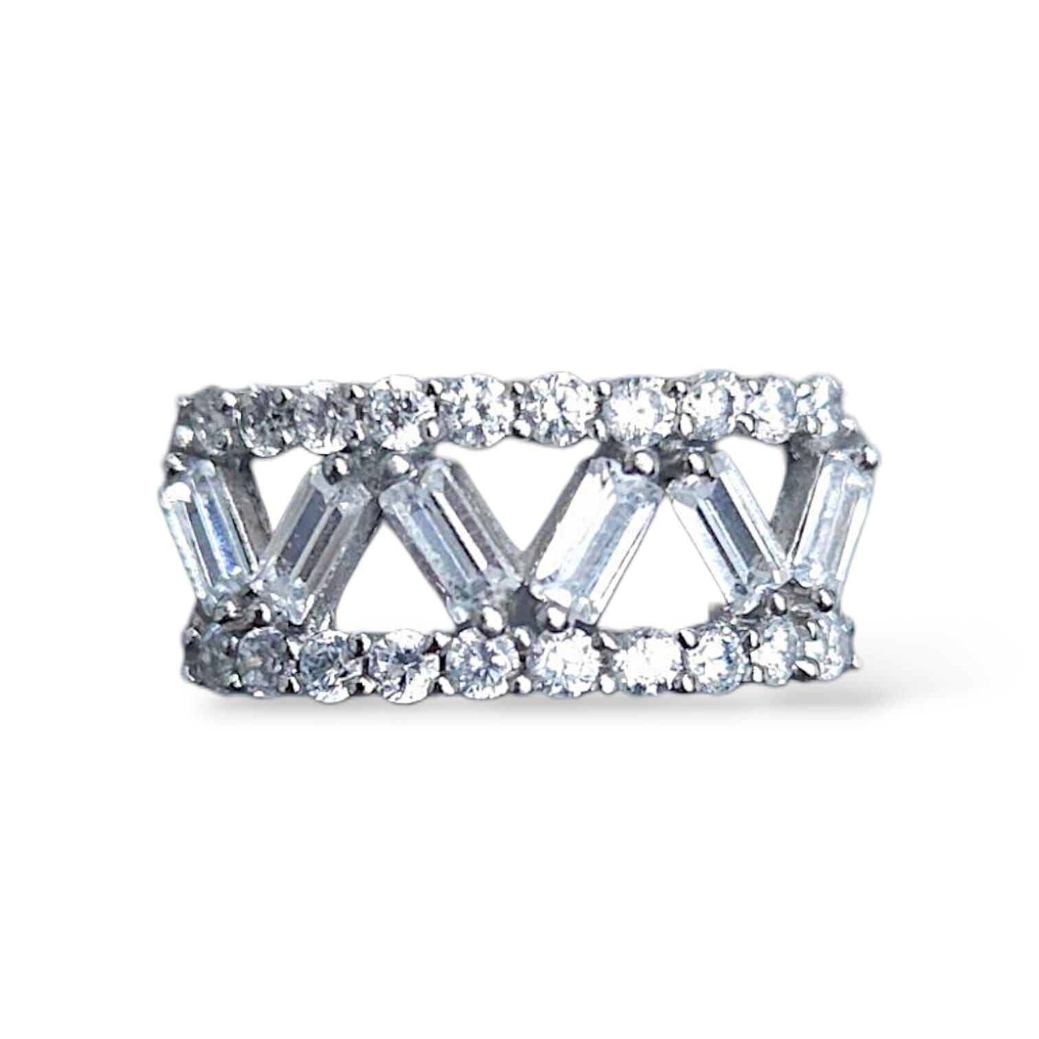 Baget Taşlı Gümüş Yüzük