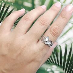 Sedef taşlı Kelebek model gümüş Yüzük