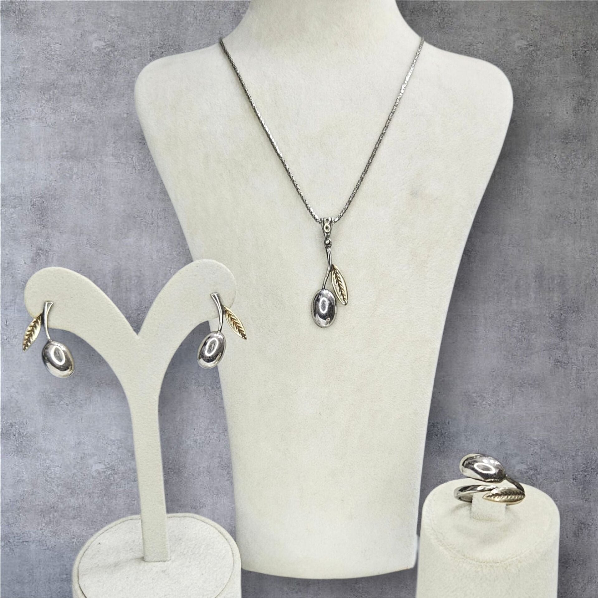 Zeytindalı Model Kadın Kolye, Küpe, Yüzük Gümüş Set