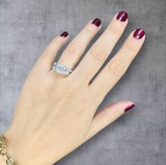 Kare Kesim Üç Taş Gümüş Yüzük