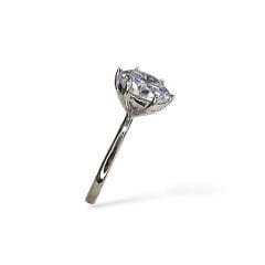 Pırlanta İşçiliğinde Tek Taş Gümüş Yüzük