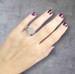 Pırlanta Montür Taşlı Gümüş Yüzük