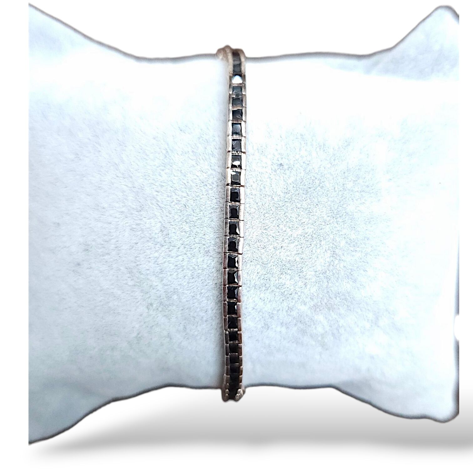 Siyah Taşlı Rose Su Yolu Bileklik