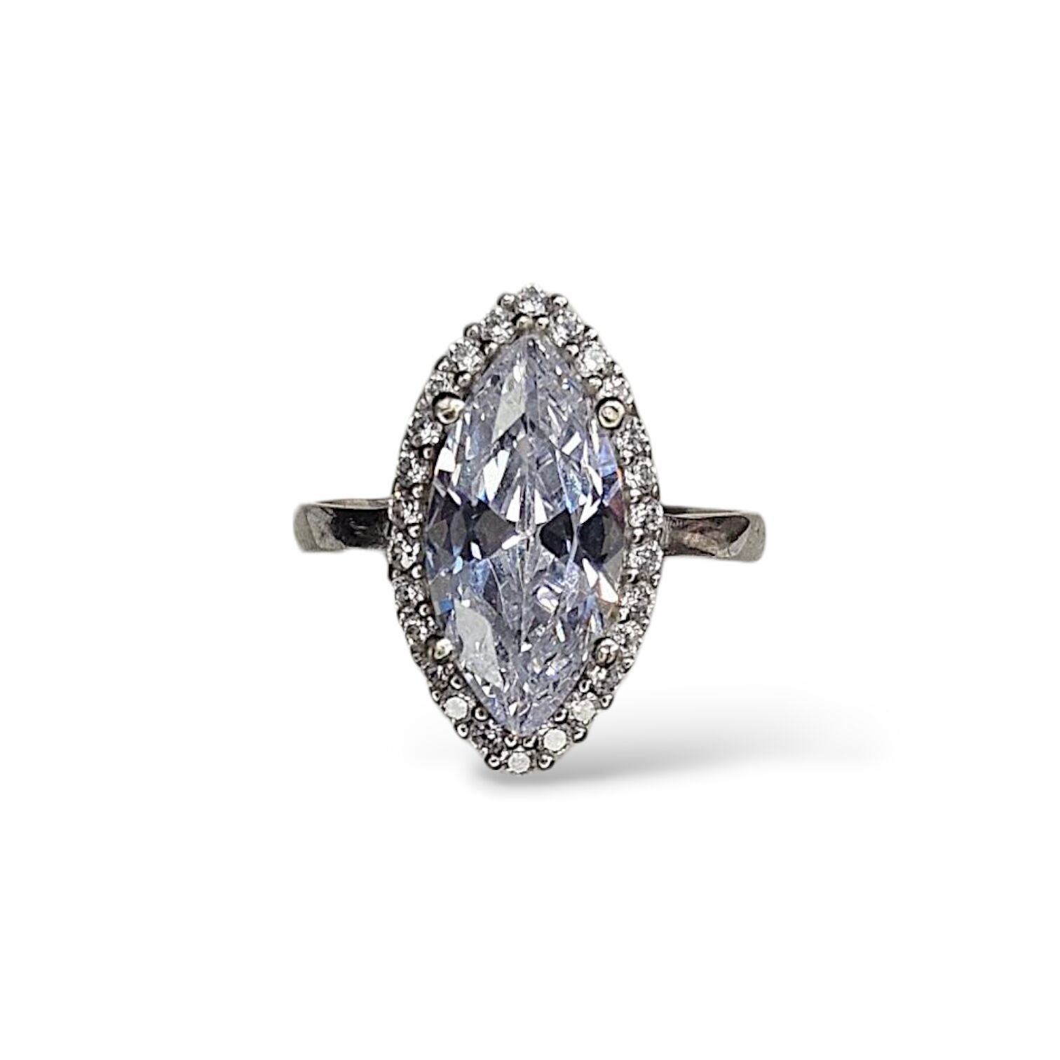 Elmas Kesim Zirkon Taş Gümüş Tektaş Yüzük