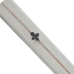 Siyah Zirkon Taş Çiçek Form Gümüş Bileklik