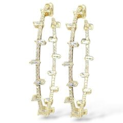 Çift Taraflı Taşlı Gold Halka Küpe