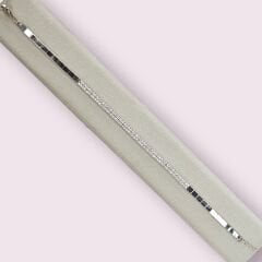 Zirkon Taşlı Şık Gümüş Bileklik