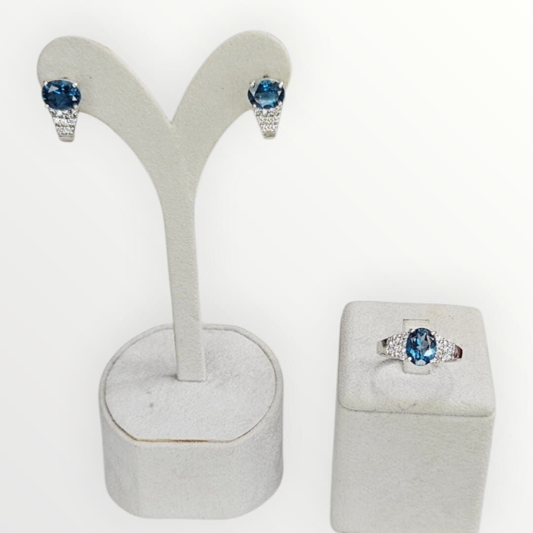 Blue Mavi Topaz Oval Form Şık Kadın Gümüş Küpe Yüzük Takım