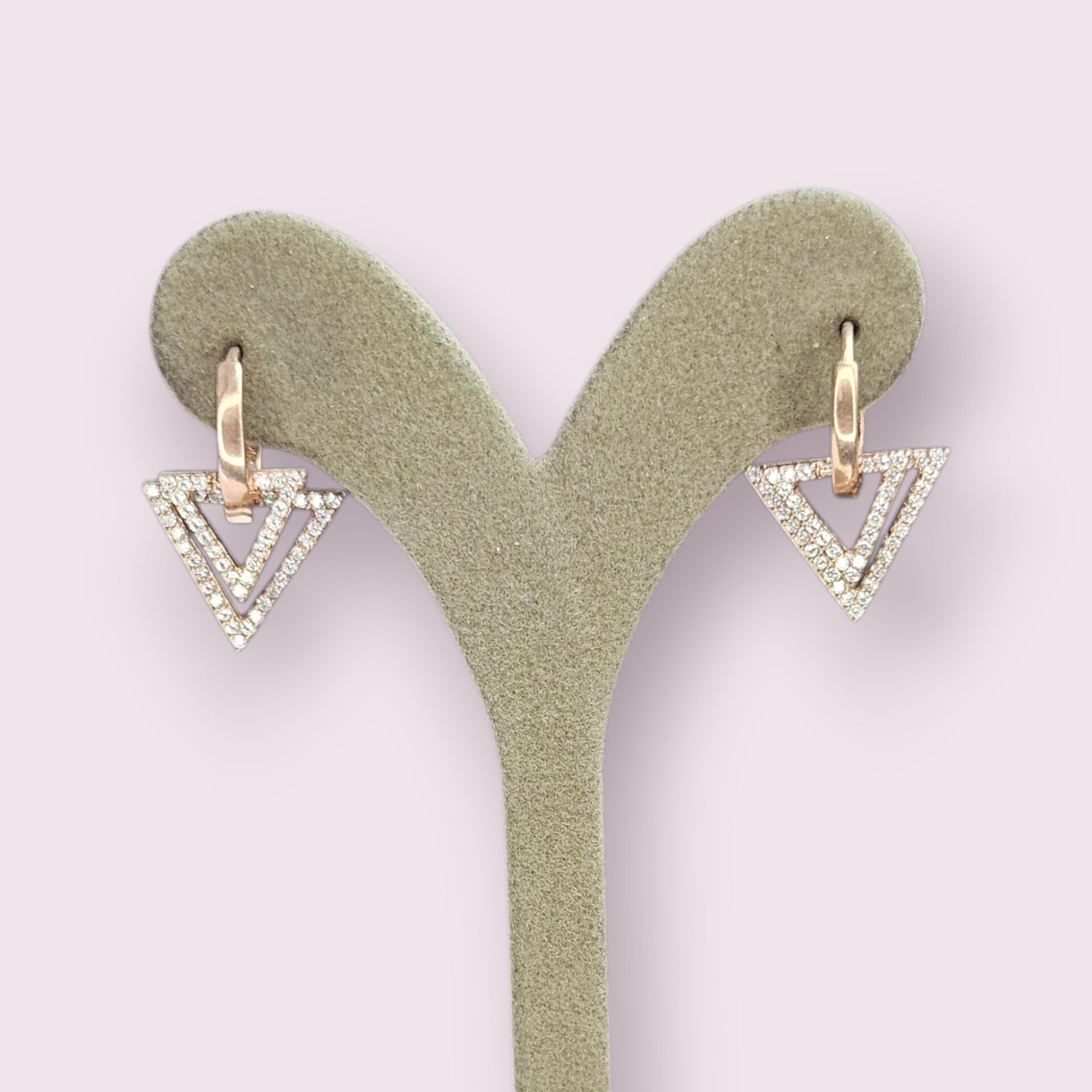 Rose Kaplama Üçgen Model Sallantılı Gümüş Küpe