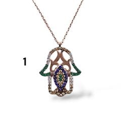 Taşlı Fatma Ananın Eli Kolye