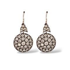 Elmas Model Gümüş Küpe