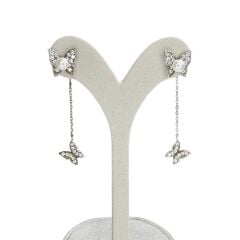 Kelebek Figürlü İnci Detay Sallantılı Gümüş Küpe