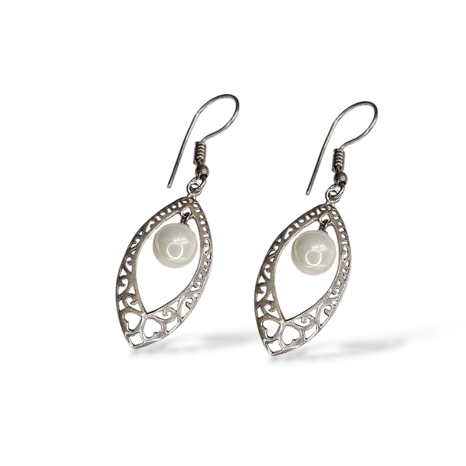 Kalp Detay İnci Sallantılı Gümüş Küpe