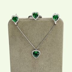 Kalpli Zümrüt Yeşili Pırlanta Montör Gümüş Kolye Küpe Yüzük Set