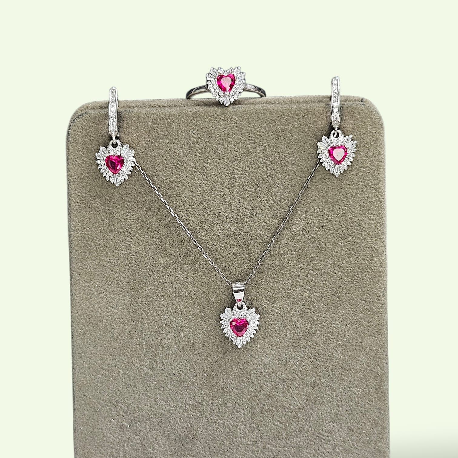 Yakut Renk Kalpli Pırlanta Montür Gümüş Kolye Küpe Yüzük Set