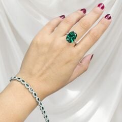 Oval Taşlı Su Yolu Zümrüt Renk Bileklik