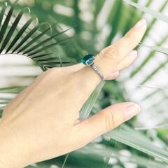 Zümrüt Yeşili Yan Taş Zirkon Gümüş Yüzük - 16 no