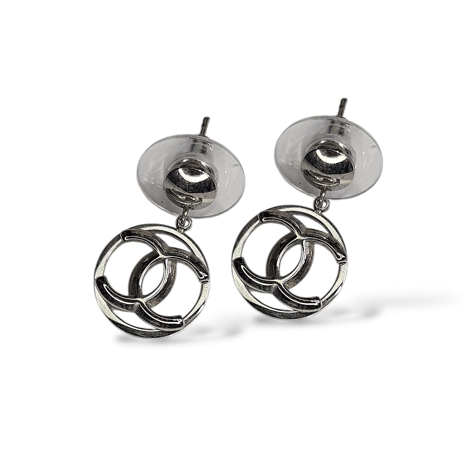 Trend Model Sallantılı Kararmaz Çelik Küpe