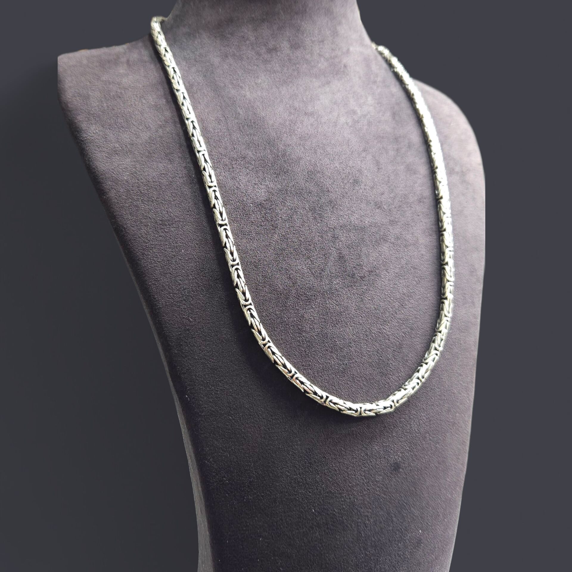 52 cm Erkek Gümüş Kral Kolye