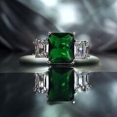 5 Taş Elmas Kesim Zümrüt Renk Gümüş Yüzük
